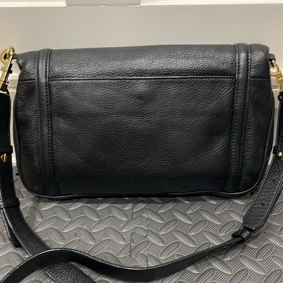 Tory Burch Large ‘Amanda’ fold over crossbody bag. - Picture 11 of 12